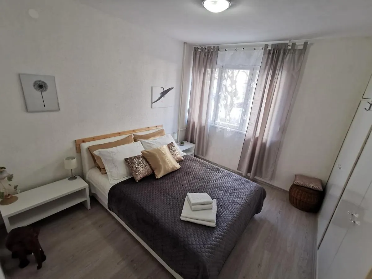Apartment Suzana 1Br Split