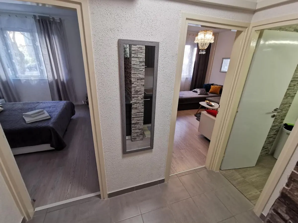 Apartment Suzana 1Br Split